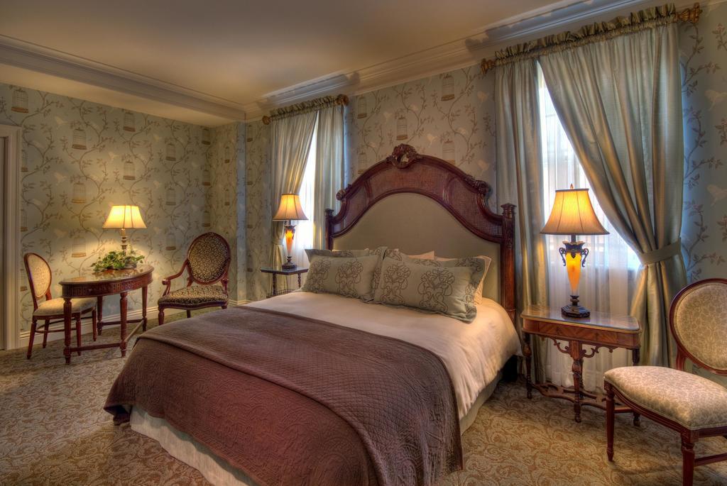 Charley Creek Inn Wabash 외부 사진