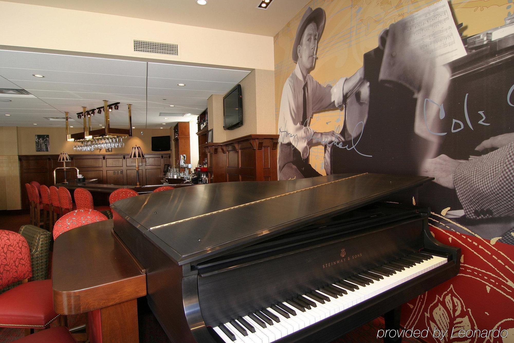Charley Creek Inn Wabash 내부 사진