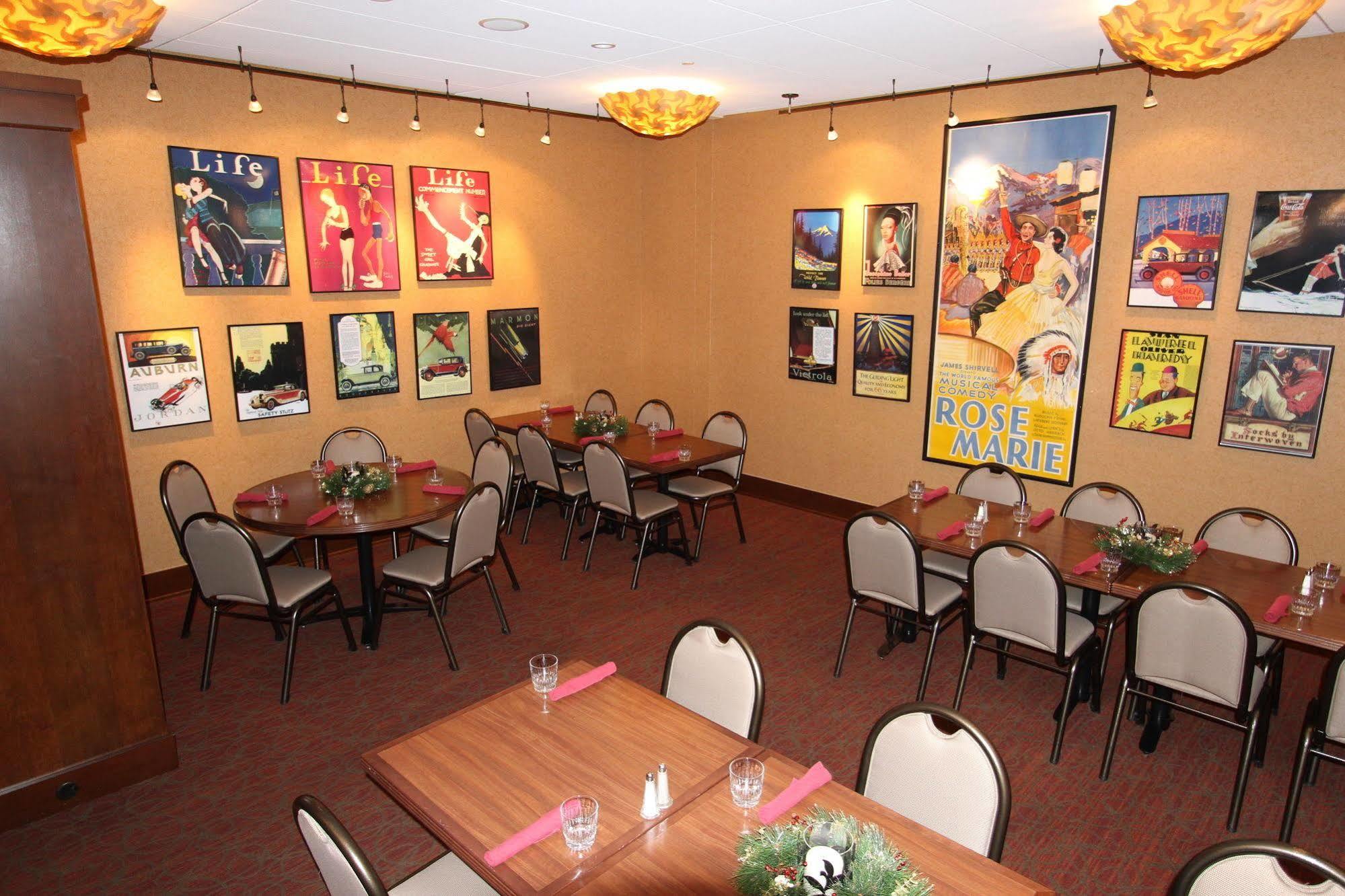 Charley Creek Inn Wabash 외부 사진