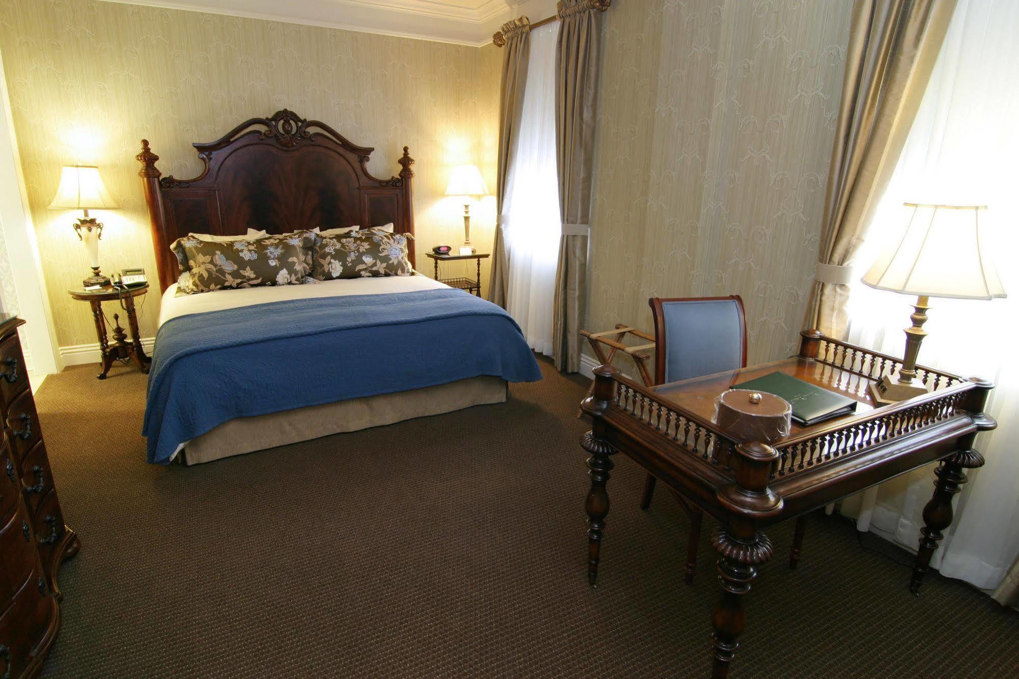 Charley Creek Inn Wabash 외부 사진